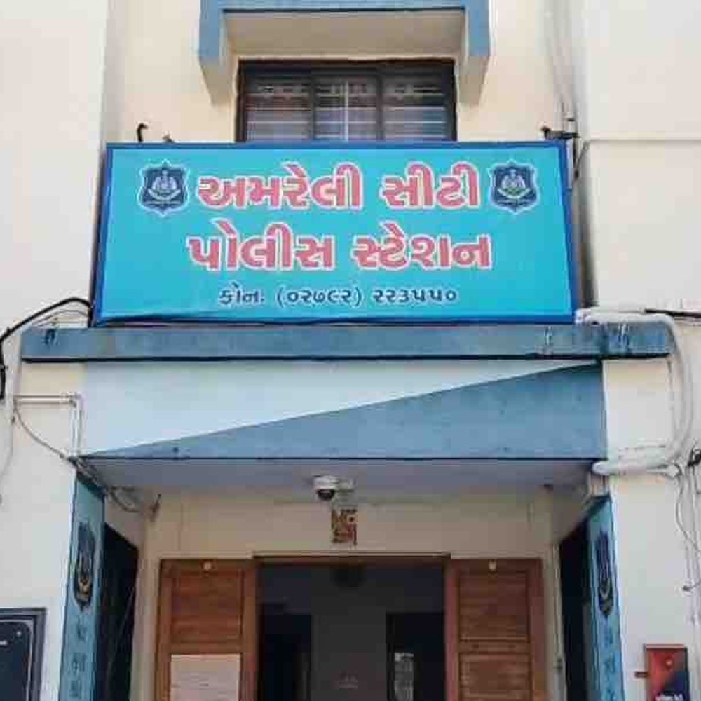 અમરેલીમાં પૂર્વ ધારાસભ્ય હેમેન્દ્ર મહેતા સાથે 6.72 કરોડની છેતરપિંડી:મિલકતના વેચાણ અને નાણાકીય વ્યવહારમાં બે શખ્સો સામે પોલીસ ફરિયાદ