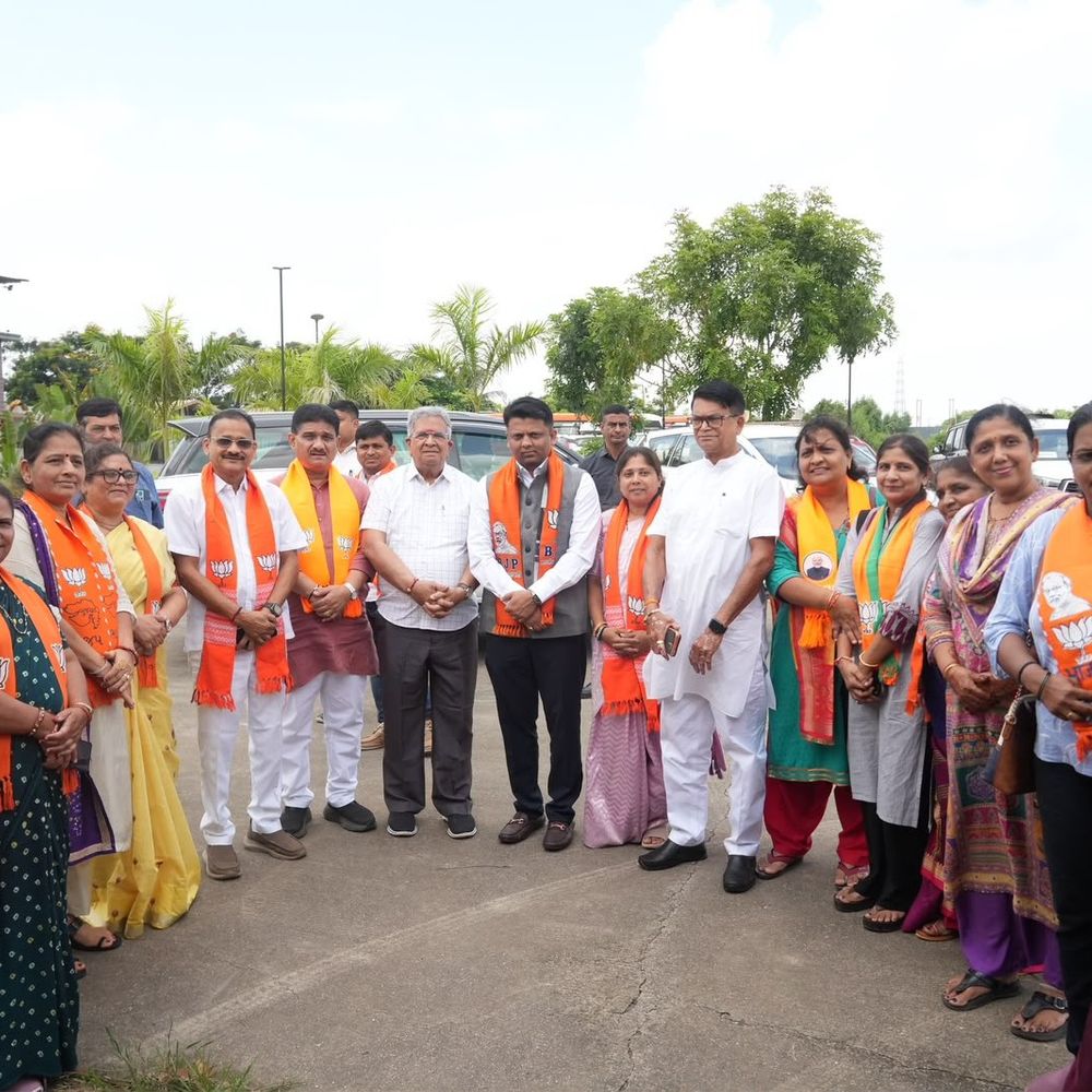 રોલામાં ભાજપ મહિલા મોરચાએ 160 રક્તબેગ એકત્ર કરી:વડાપ્રધાન મોદીના જન્મદિવસ નિમિત્તે ‘સેવા સંકલ્પ અભિયાન’ અંતર્ગત નારીશક્તિએ રક્તદાન કર્યું