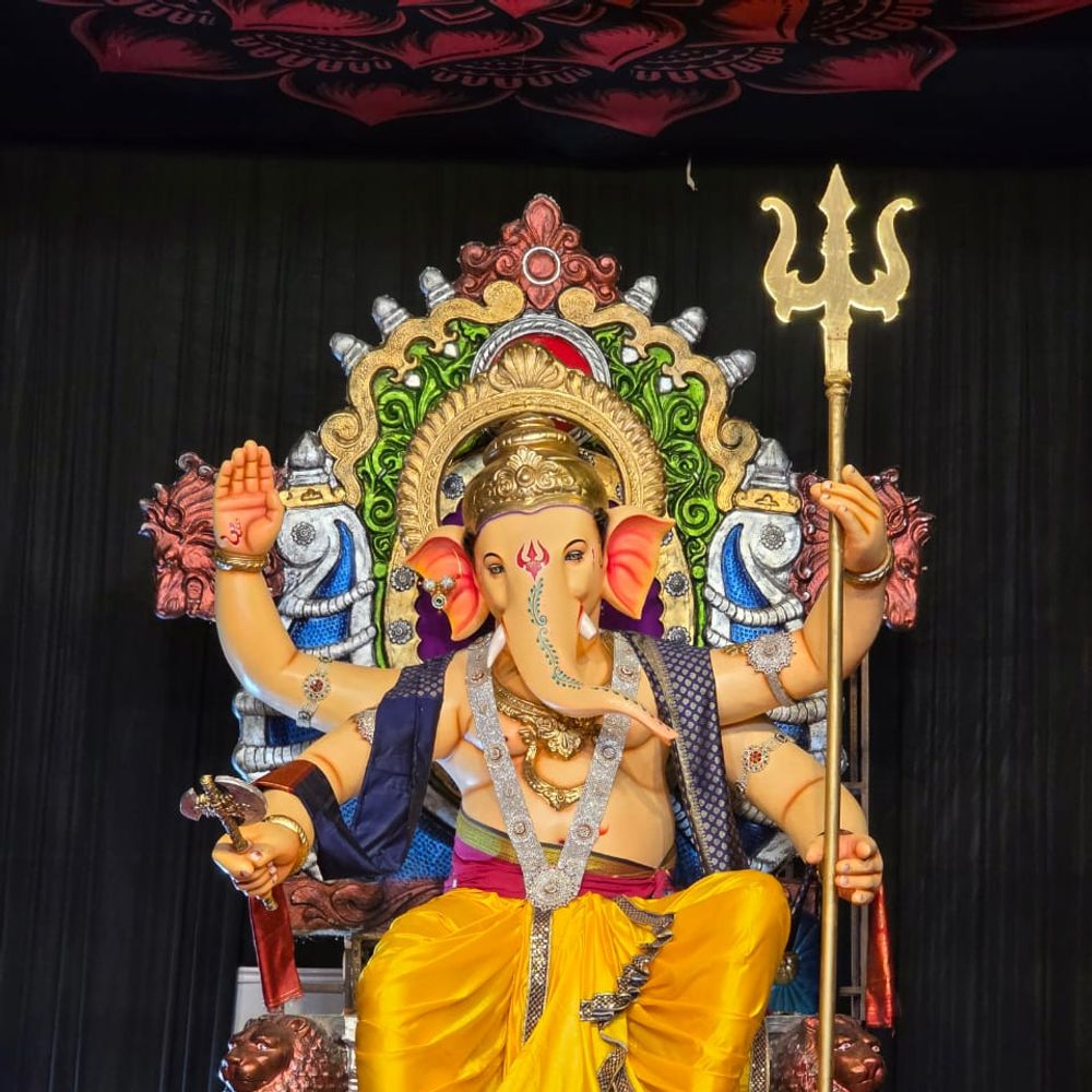 ભાસ્કર વિશેષ‎:ગણેશોત્સવમાં લાઇબ્રેરીમાં સ્પર્ધાત્મક પરીક્ષાનાં પુસ્તકો અપાશે