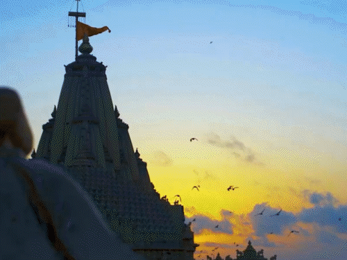 સોમનાથ મંદિરમાં હવે પ્રસાદના બોક્સ પ્લાસ્ટિક મુક્ત