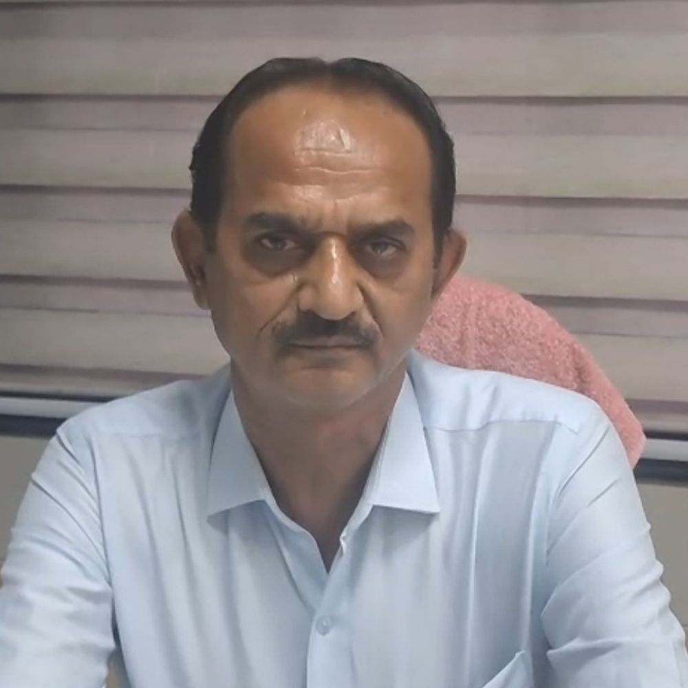 સુરત પાટીદાર સમાજ 'સમાધાન પંચ'થી છૂટાછેડા-મિલકત વિવાદનો ઉકેલ લાવશે:11 સભ્યોની કમિટી રચાશે, પ્રમુખે કહ્યું- 'યુવક-યુવતી સમાજમાં જ લગ્ન કરે તે માટે પ્રયાસ કરાશે'