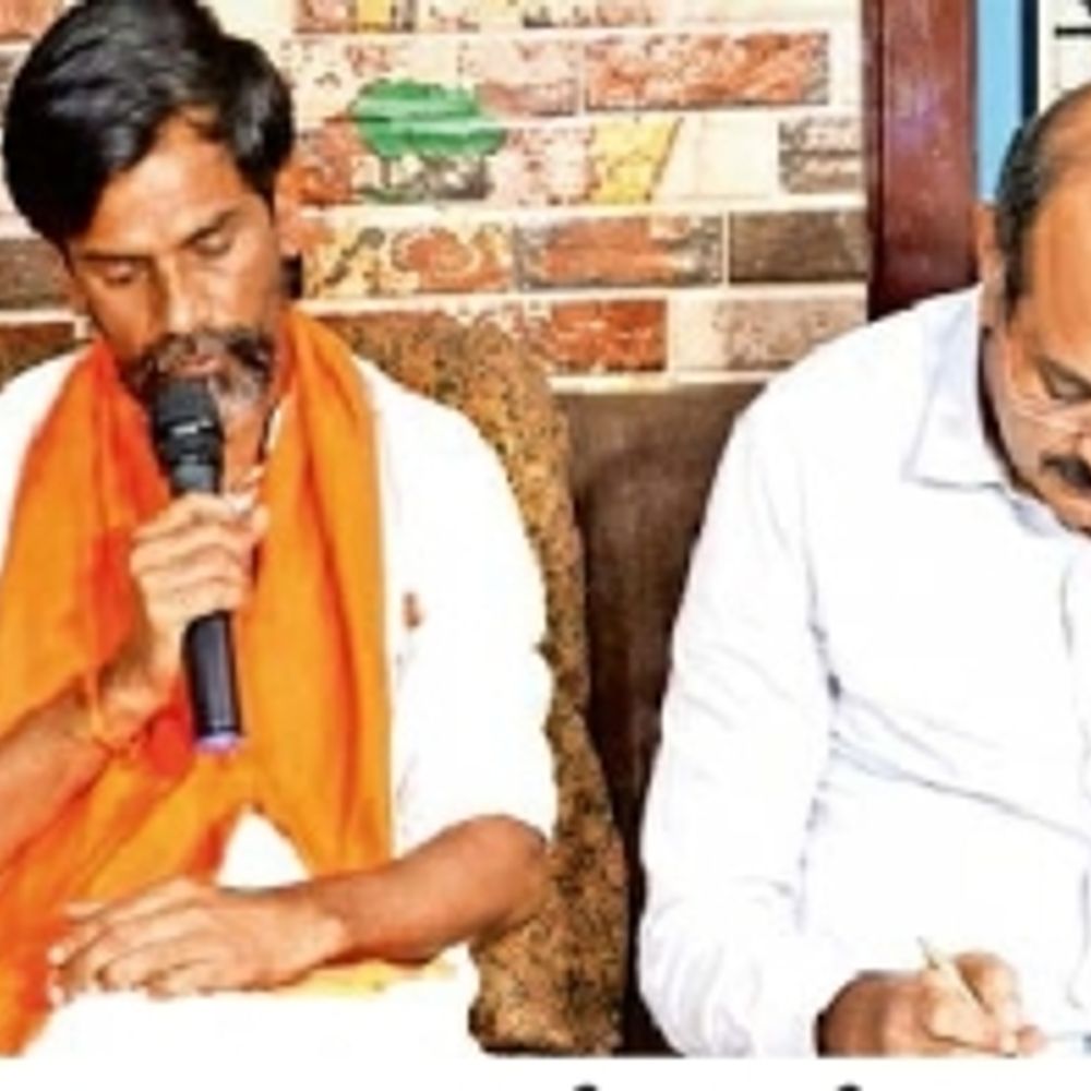 મરાઠા અનામત: જરાંગેની ભૂખ હડતાળ મોકૂફ, પણ આંદોલન ચાલુ રહેશે