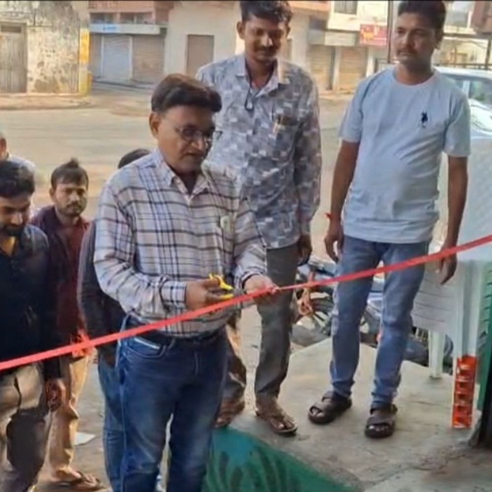 સુરેન્દ્રનગરમાં પ્રાકૃતિક શાકભાજી વેચાણ કેન્દ્રનો પ્રારંભ:ગુજરાત પ્રાકૃતિક કૃષિ વિકાસ બોર્ડ દ્વારા શરૂ કરાયું કેન્દ્ર, ઝેરમુક્ત આહાર માટે ગ્રાહકોનો બહોળો પ્રતિસાદ