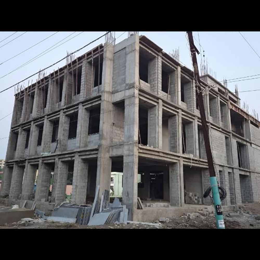 નવસારીમાં 500થી વધુ કેમેરાથી વિવિધ‎સેવાઓનું એક જ જગ્યાએ મોનિટરિંગ‎:સ્વચ્છતા, ઇન્ફ્રાસ્ટ્રક્ચર, ટ્રાફિક, ડિઝાસ્ટર સહિતની બાબતોની નિગરાની રાખી ઝડપી પ્રતિસાદ અપાશે