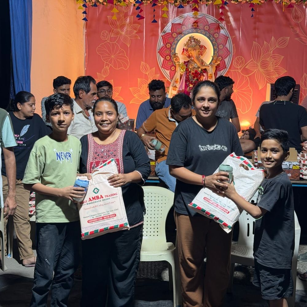 વિનયદીપ સોસાયટીમાં માટીના ગણેશ સાથે સાર્વજનિક મહોત્સવ:વિવિધ રમત-ગમત, આનંદ મેળા સાથે પર્યાવરણ અને એકતાનો સંદેશ અપાયો