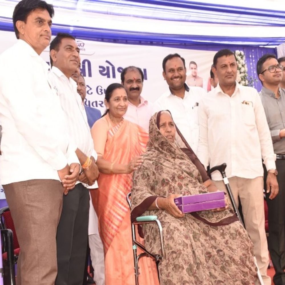 ‘સેવા, સંકલ્પ અને સમર્પણ’ અભિયાન અંતર્ગત નિઃશુલ્ક સાધન સહાય વિતરણ:પાલિતાણા અને જેસરના 991 વરિષ્ઠ નાગરિકોને રૂ.92.89 લાખની કિંમતના 5445 સહાયક સાધનોનું વિનામૂલ્યે વિતરણ
