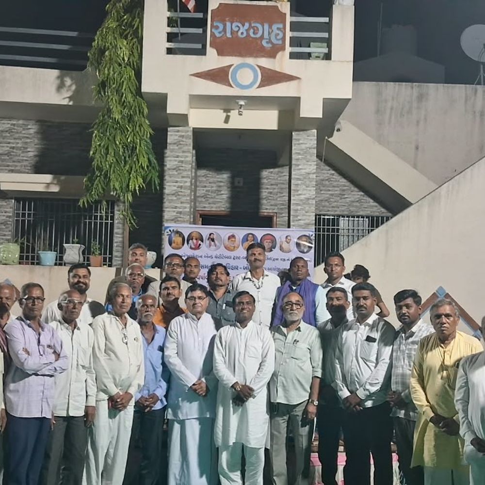 બોટાદમાં વર્ષાવાસ ભાદ્રપદ પૂર્ણિમા નિમિત્તે લોક જાગૃતિ કાર્યક્રમ યોજાયો:સમતા એજ્યુકેશન ટ્રસ્ટ બુદ્ધ વિહાર દ્વારા "રાજગૃહ" ખાતે આયોજન કરાયું