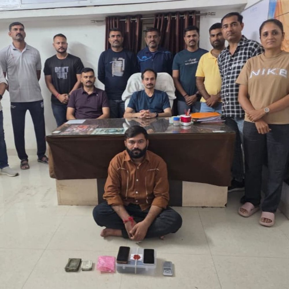 67 કિલો મેફેડ્રોન સાથે શખ્સ ઝડપાયો:મોરબીમાં NDPSના ગુનામાં 2 માસથી નાસતો ફરતો આરોપી માદક પદાર્થની ડિલિવરી કરવા આવ્યો ને' પકડાયો