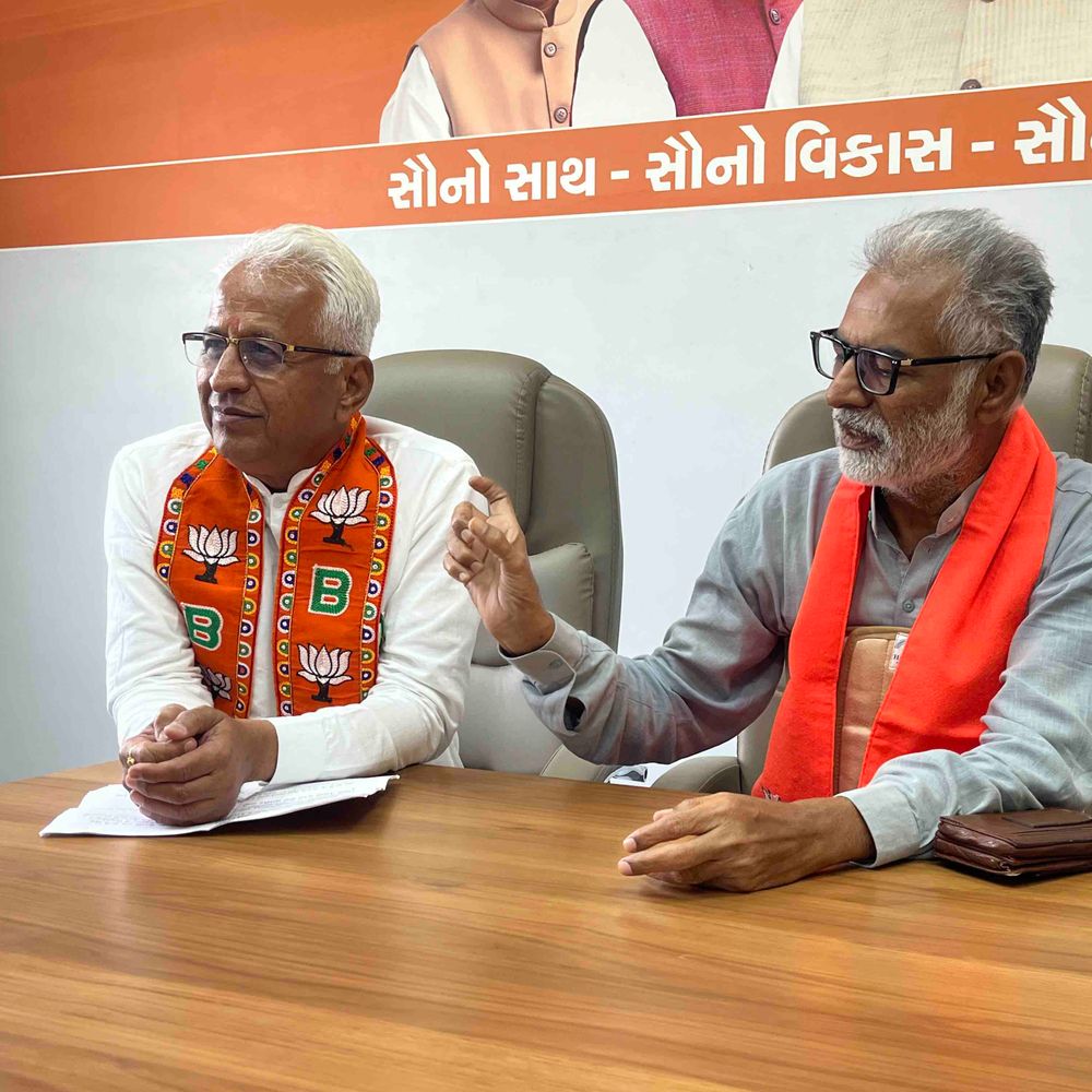 બનાસકાંઠા ભાજપે કોંગ્રેસના આક્ષેપો સામે પલટવાર કર્યો:જિલ્લા પંચાયત પ્રમુખે રાહુલ ગાંધી અને ચૂંટણી પંચ પરના આરોપોનો જવાબ આપ્યો
