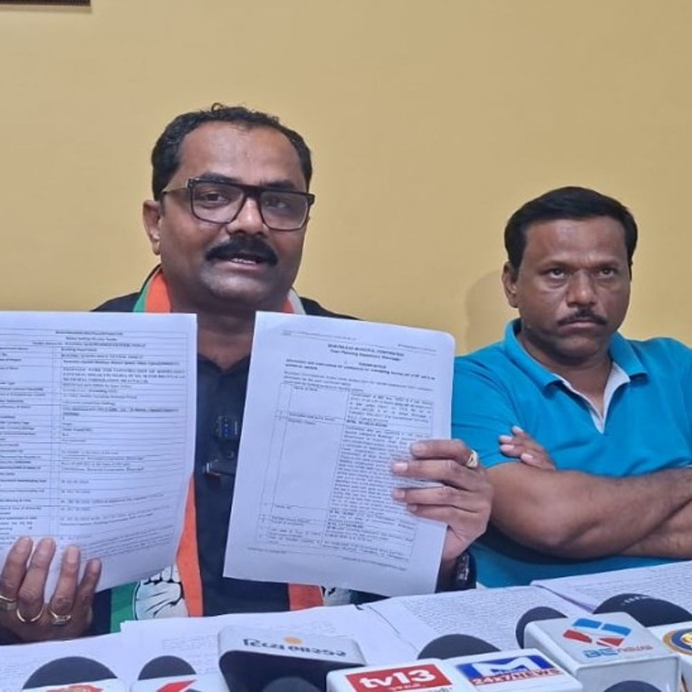 ભાવનગર PMAY યોજના વિવાદમાં:વિપક્ષનો 173 કરોડના કામોમાં સેટિંગનો આરોપ, સ્ટેન્ડિંગ ચેરમેન બોલ્યા- 'બધા ડોક્યુમેન્ટ ચકાસીને જ મંજૂરી અપાશે'