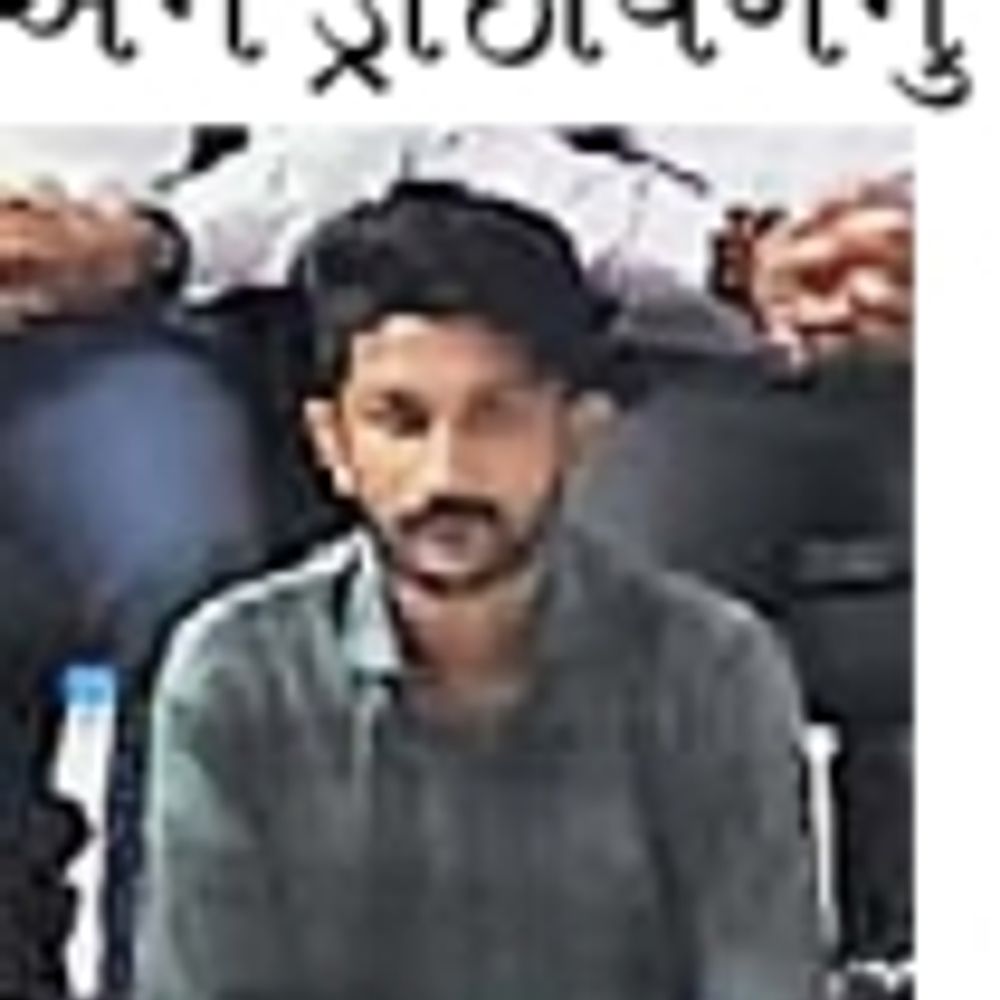 રાજકોટના શ્યામ કિરણ પાર્કમાં રહેણાક મકાનમાં SOGનો દરોડો:શાકભાજી વેચતો શખસ રૂ. 500 અને 100ના દરની નકલી નોટ સાથે ઝડપાયો