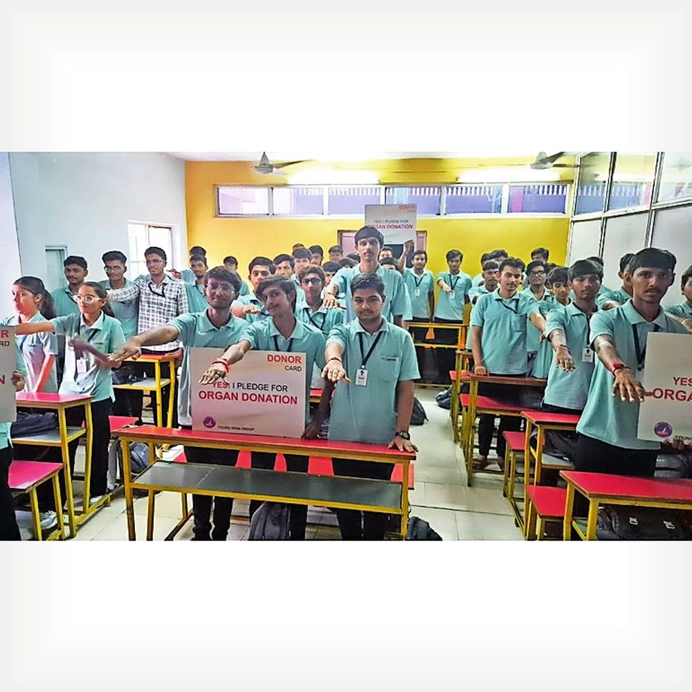 શહીદોને સાચી શ્રદ્ધાંજલિ: સમાજ અને દેશ માટે જીવીએ, મૃત્યુ બાદ પણ ઉપયોગી થઈએ