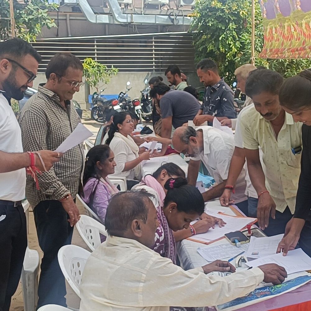 પાટણ નગરપાલિકા દ્વારા કેકારવ સ્કૂલમાં સેવા સેતુ કાર્યક્રમ યોજાયો:નાગરિકોએ એક જ સ્થળેથી સરકારી યોજનાઓનો લાભ લીધો