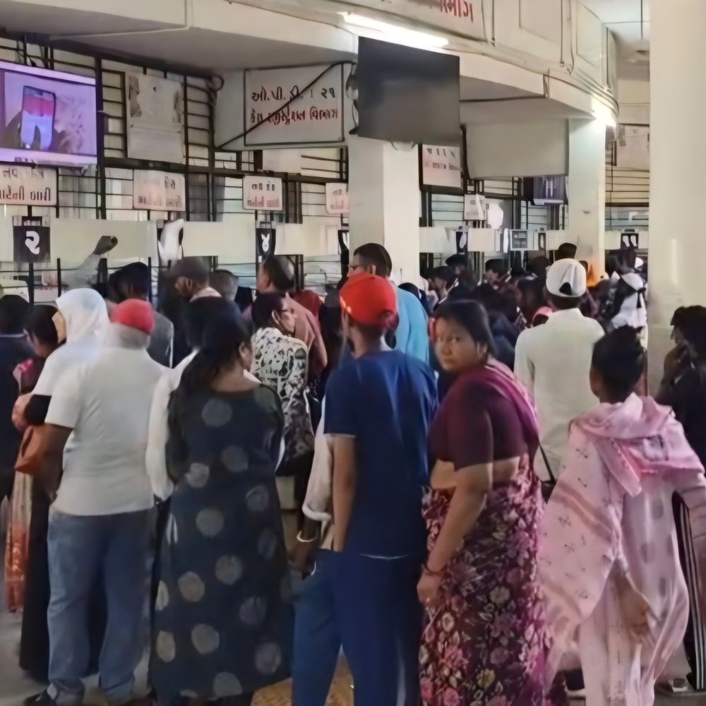 SSG હોસ્પિટલમાં ડાયાબીટીસ-BPની દવાની અછત, દર્દીઓ પરેશાન:છેલ્લા ત્રણ મહિનાથઈ અછત હોવાનો સુપ્રિટેન્ડન્ટનો સ્વીકાર, GMSCLએ સમસસર સપ્લાય ન કરતા મુશ્કેલી