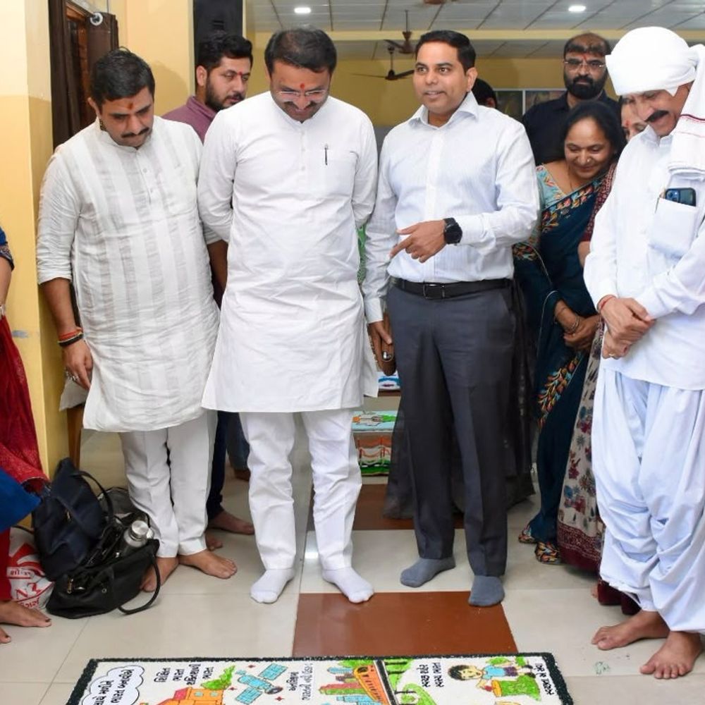 માનકુવામાં 'વિકસિત ભારત-2047' સ્પર્ધાના વિજેતાઓનું સન્માન:કચ્છના 2 લાખથી વધુ વિદ્યાર્થીઓએ ભાગ લીધો, રાજ્યમંત્રી છાંગા રહ્યા હાજર