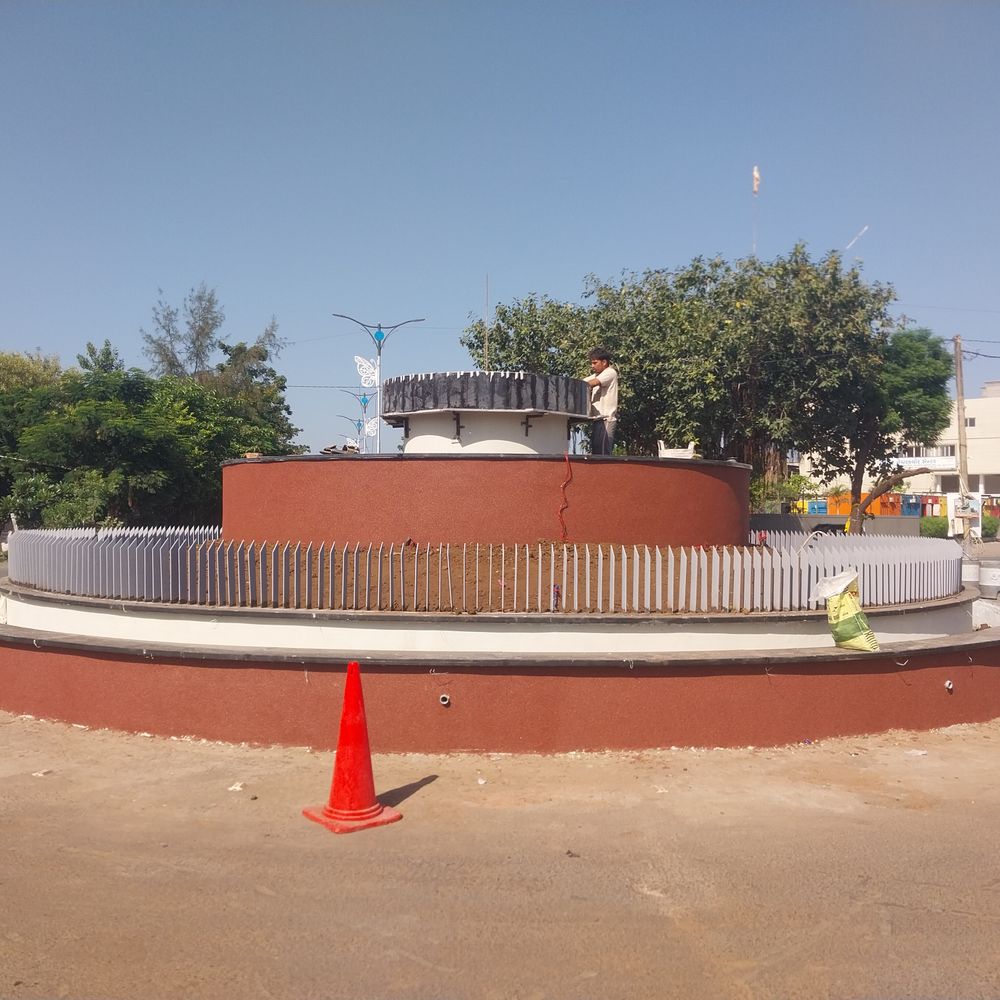આણંદમાં પ્રાપ્તિ સર્કલ હવે સેવા જ્યોતિ સર્કલ: રૂ.11 લાખના ખર્ચે નામ બદલવા પર રોષ