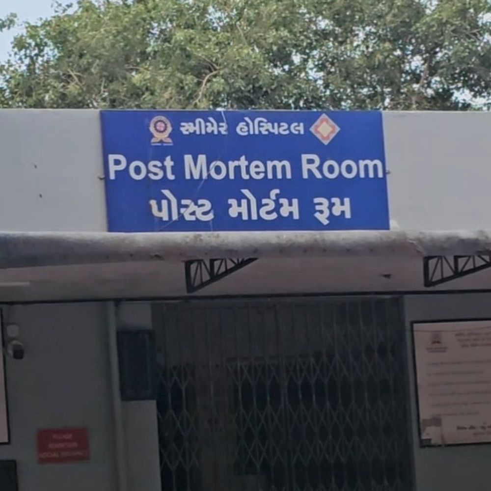 શહેરમાં ત્રણ અજીબ ઘટનાઓ:જેલમાં જવાના ડરે પોક્સોના આરોપીનો આપઘાત, પત્ની પેટ પર પટકાતાં વૃદ્ધનું મોત અને ભોજન વિતરણ વખતે લાત વાગતાં બાળક નીચે પટકાતાં દમ તોડ્યો