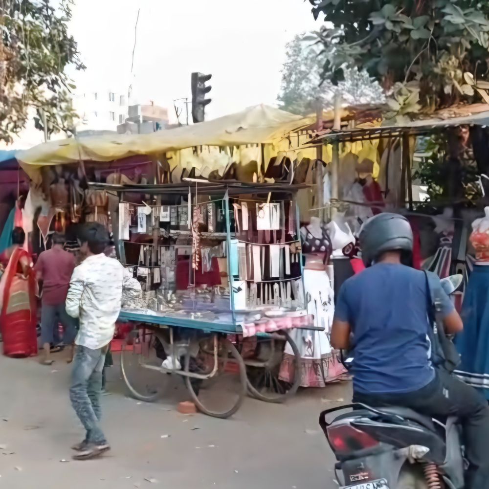 દબાણ શાખા દ્વારા વ્હાલા-દવલાની નીતિ:માંજલપુરમાં દબાણ શાખાની કામગીરી સામે શાસક પક્ષના જ કાઉન્સિલરનો મોરચો, દબાણ હટાવવામાં પક્ષપાત કર્યો હોવાનો આક્ષેપ