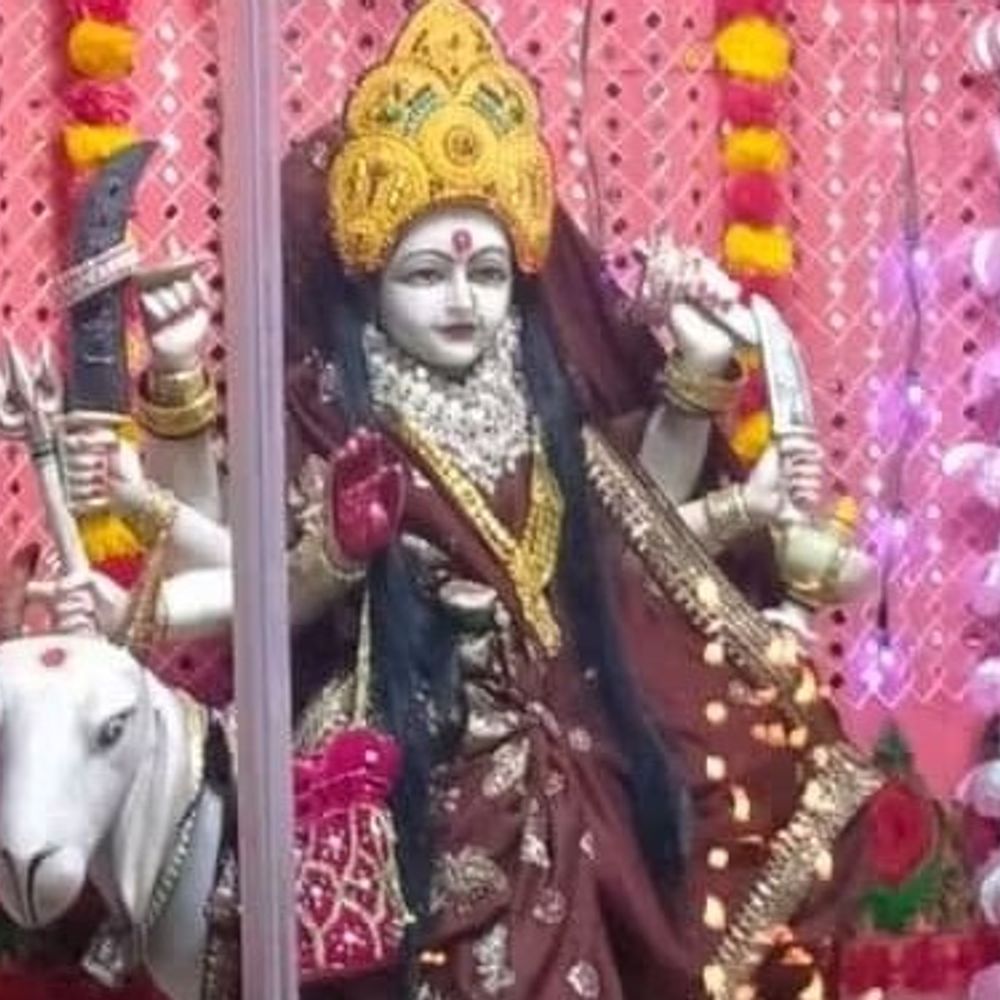 મુક્તિધામ મેલડી માતાજી મંદિરે નવરાત્રિ દરમ્યાન મહા આરતી:બોટાદમાં મંદિર રંગબિરંગી રોશનીથી શણગારાશે, આરતી બાદ રોજ વિશિષ્ટ પ્રસાદ મળશે