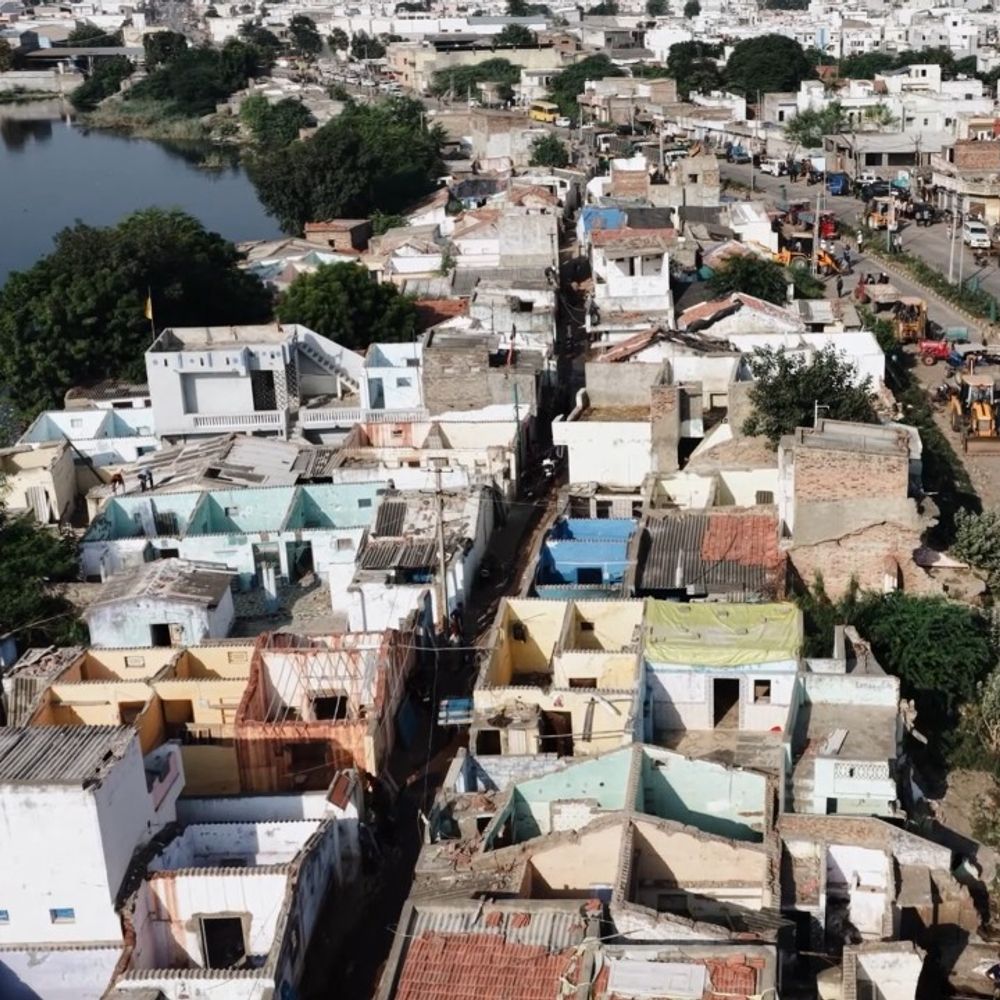 મોરબીમાં સાવરની પાળ દબાણમુક્ત કરાઈ:10 કરોડના ખર્ચે બ્યુટીફીકેશન-લેક ડેવલોપમેન્ટ થશે, નગરજનોને ફરવા નવું સ્થળ મળશે