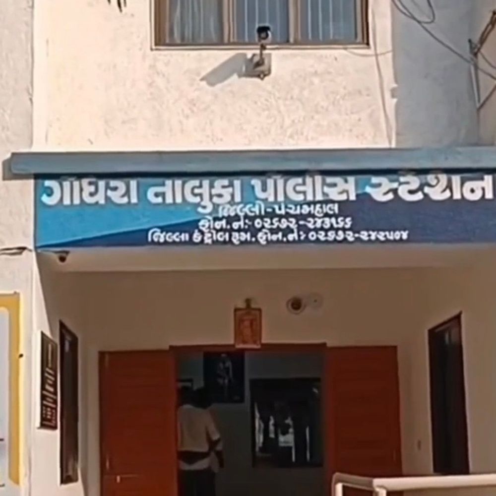 પંચમહાલમાં 8 લાખથી વધુનો વિદેશી દારૂ ઝડપાયો:બે અકસ્માત અને વોન્ટેડ આરોપી પણ પકડાયો; ગોધરા-કાલોલમાં કાર્યવાહી