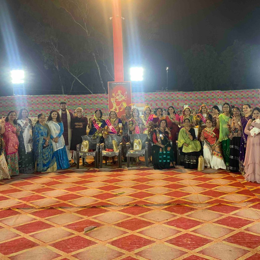 જામનગરમાં વિઝન ક્લબ દ્વારા ‘વેલકમ નવરાત્રી’માં વિવિધ સ્પર્ધાઓ યોજાઈ:આરતી ડેકોરેશન, ગરબા ડેકોરેશન અને ગણપતિજીના મોદક બનાવવાની સ્પર્ધાઓ મુખ્ય આકર્ષણ