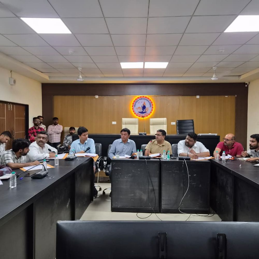 પોરબંદર:50 વિકાસકામો ગુણવત્તા સાથે સમયમર્યાદામાં પૂર્ણ કરવા આદેશ