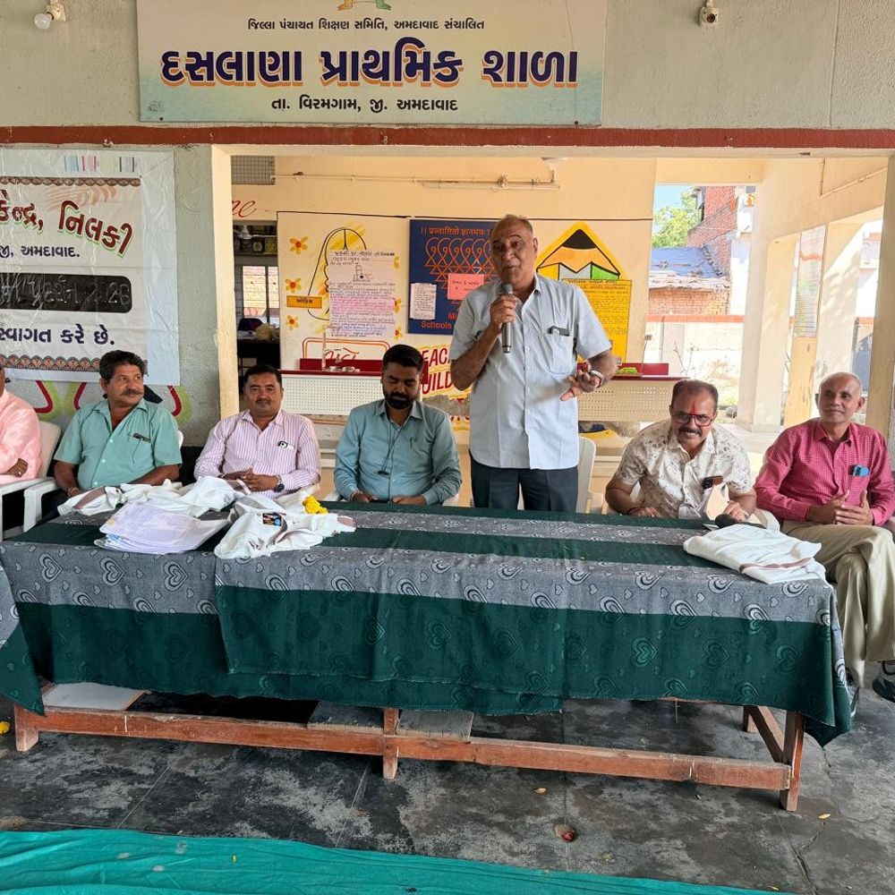 દસલાણા પ્રાથમિક શાળામાં ગણિત-વિજ્ઞાન પ્રદર્શન યોજાયું:નીલકી ક્લસ્ટર કક્ષાનું, બાળ વૈજ્ઞાનિકોની કૃતિઓ આકર્ષણનું કેન્દ્ર બની