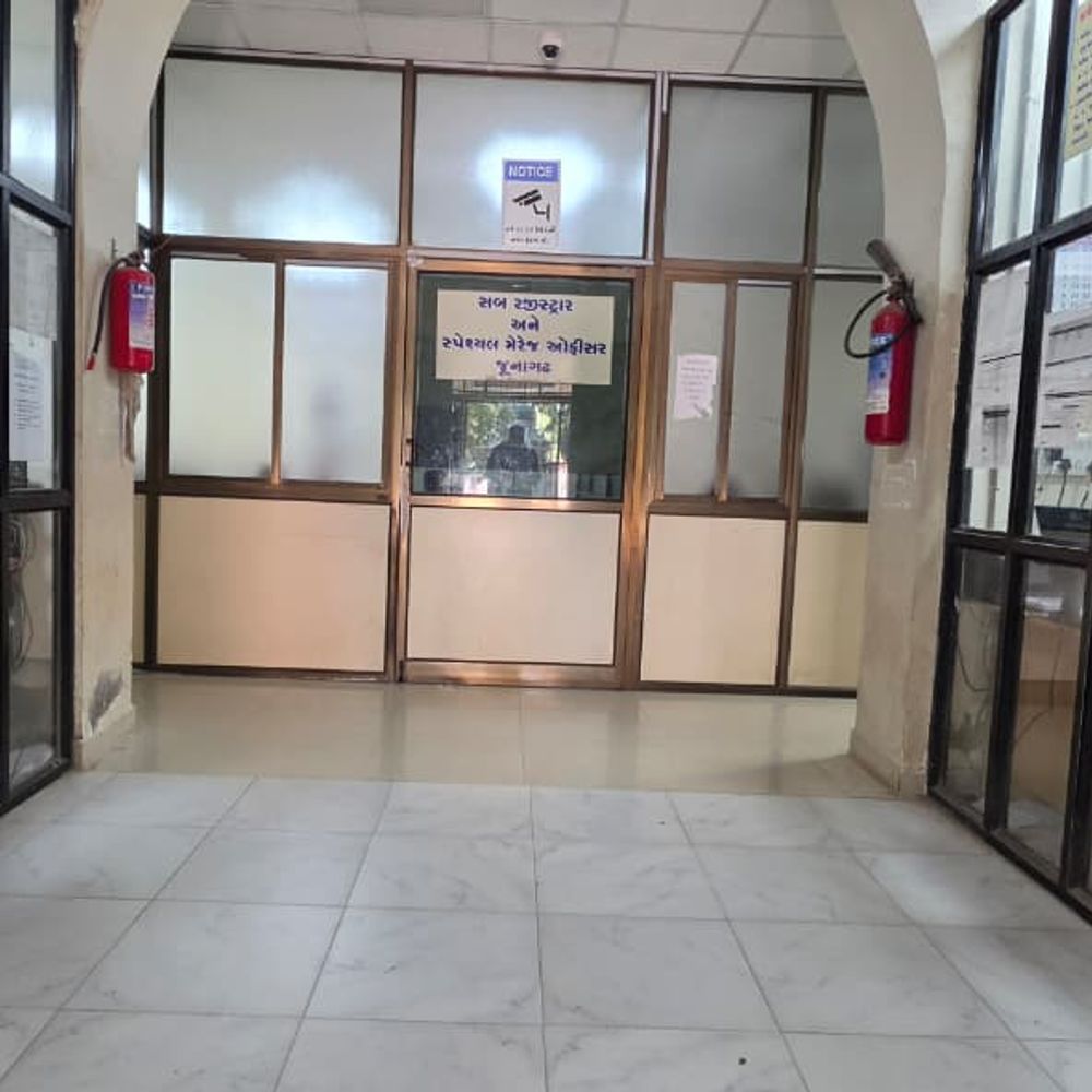જૂનાગઢમાં વરસાદની અછતને કારણે મકાન, જમીન, પ્લોટના દસ્તાવેજ નોંધણીમાં 40% ઘટાડો