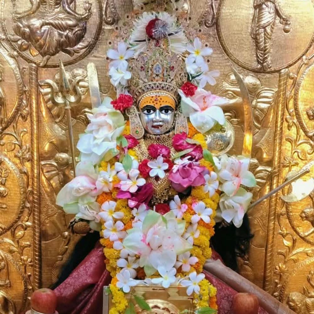 આજથી આસો નવરાત્રીનો પ્રારંભ: સાબરકાંઠા, અરવલ્લી અને બનાસકાંઠામાં સંગીતના તાલે ગરબાની રમઝટ