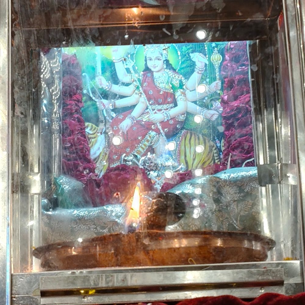 મારી સોસાયટી મારી નવરાત્રિ:સુનિલ સોસાયટીમાં નવરાત્રિ મહોત્સવનો પ્રારંભ, સભ્યો ગરબે ઘુમ્યા
