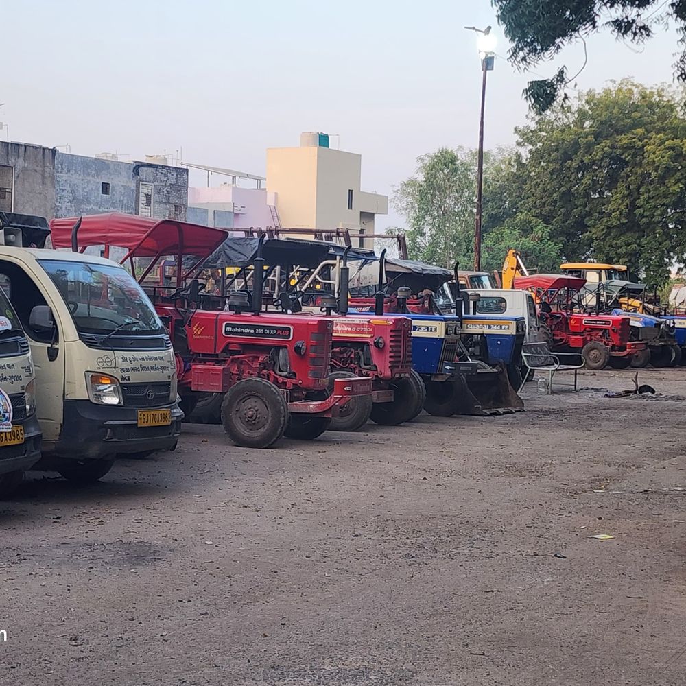 વીમા વગરના વાહનો સામે RTO અને ટ્રાફિક પોલીસનું મૌન કેમ ?
