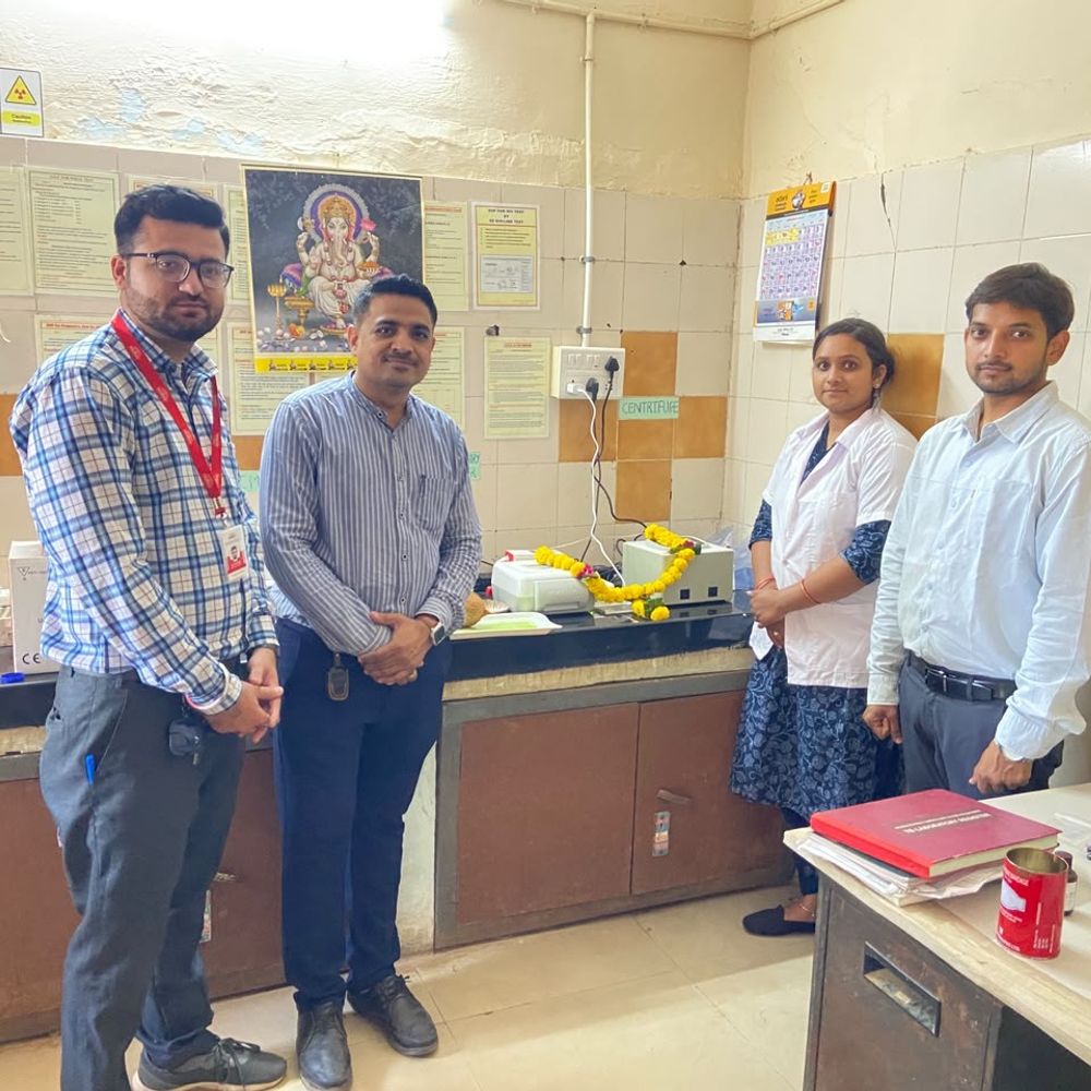 દાહોદમાં ટીબીના દર્દીઓ માટે 9 ટ્રુનાટ મશીનો કાર્યરત:શંકાસ્પદ દર્દીઓને સ્થાનિક સ્તરે મળશે ઝડપી અને સચોટ નિદાનની સુવિધા