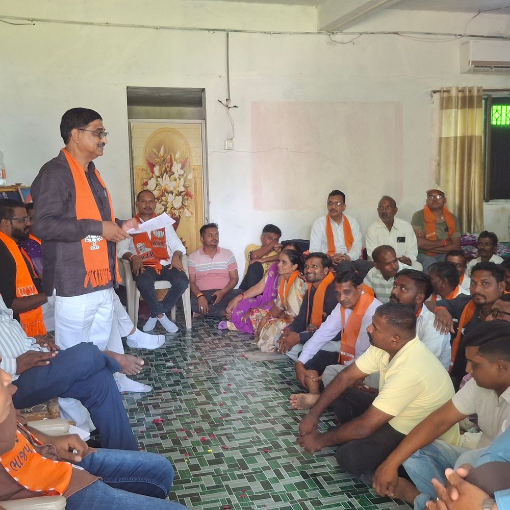 બાઈક રેલી પૂર્ણ કરનાર કદવાલના 6 કાર્યકરોનું સન્માન:ભાજપની સંગઠન મિટિંગમાં આગેવાનોએ કર્યા સન્માનિત, સંગઠન મજબૂત કરવા અપીલ