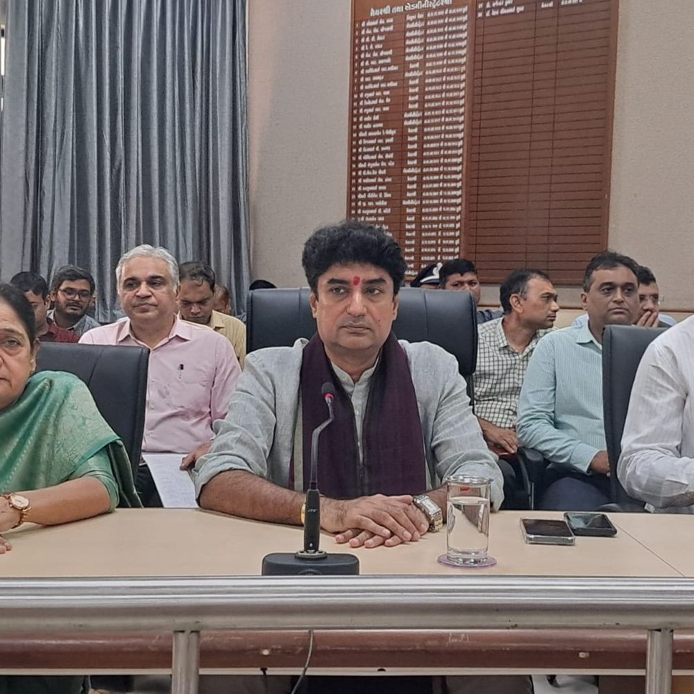 જંગલેશ્ર્વર ડિમોલિશન ખર્ચકાંડની તપાસ ક્યાં પહોંચી ?:રાજકોટમાં શનિવારે યોજાનાર જનરલ બોર્ડમાં કોંગ્રેસ જવાબ માંગશે, પાણીની વર્તમાન પરિસ્થિતિ અને નવા ડેમ બનાવવાના આયોજન સહિત 23 પ્રશ્ર્નો ચર્ચાશે