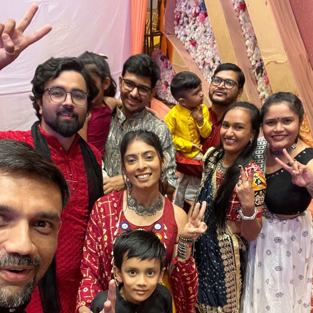 મારી સોસાયટી મારી નવરાત્રિ:પુણેમાં ગરવી ગુજરાતી સમાજ દ્વારા નવરાત્રિ મહોત્સવનું આયોજન, ગુજરાતની સંસ્કૃતિ, પરંપરા અને સ્વાદનો અનોખો સંગમ જોવા મળ્યો