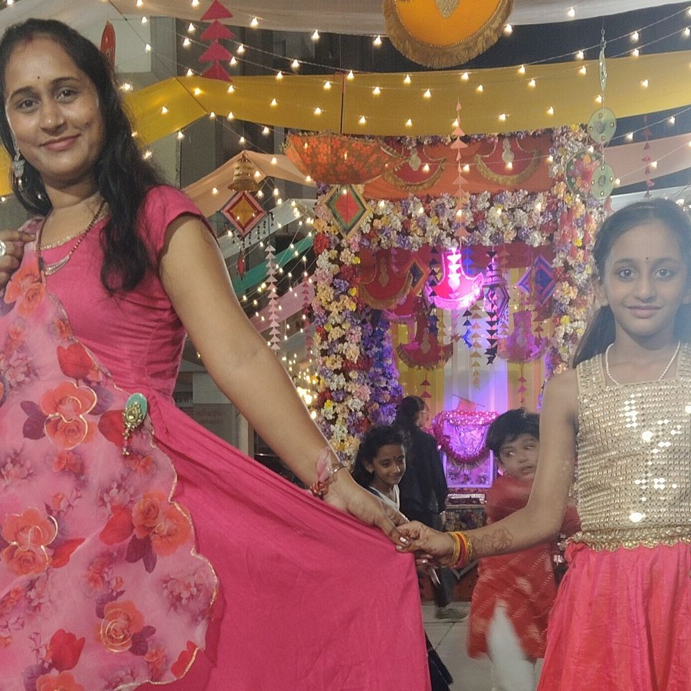 મારી સોસાયટી મારી નવરાત્રિ:કર્ણાવતી એપાર્ટમેન્ટ 2 માં નવરાત્રીનું આયોજન, અમદાવાદના નારોલ વિસ્તારમાં નાના પાયે ઉજવણી કરાઈ
