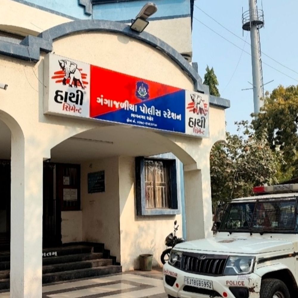 યુવક અને ભાઈને ઘરે આવી છરીના ઘા ઝીંક્યા:રૂવાપરી રોડ પર સાતેક મહિના અગાઉની માથાકૂટની દાઝ રાખી આરોપીનો હુમલો