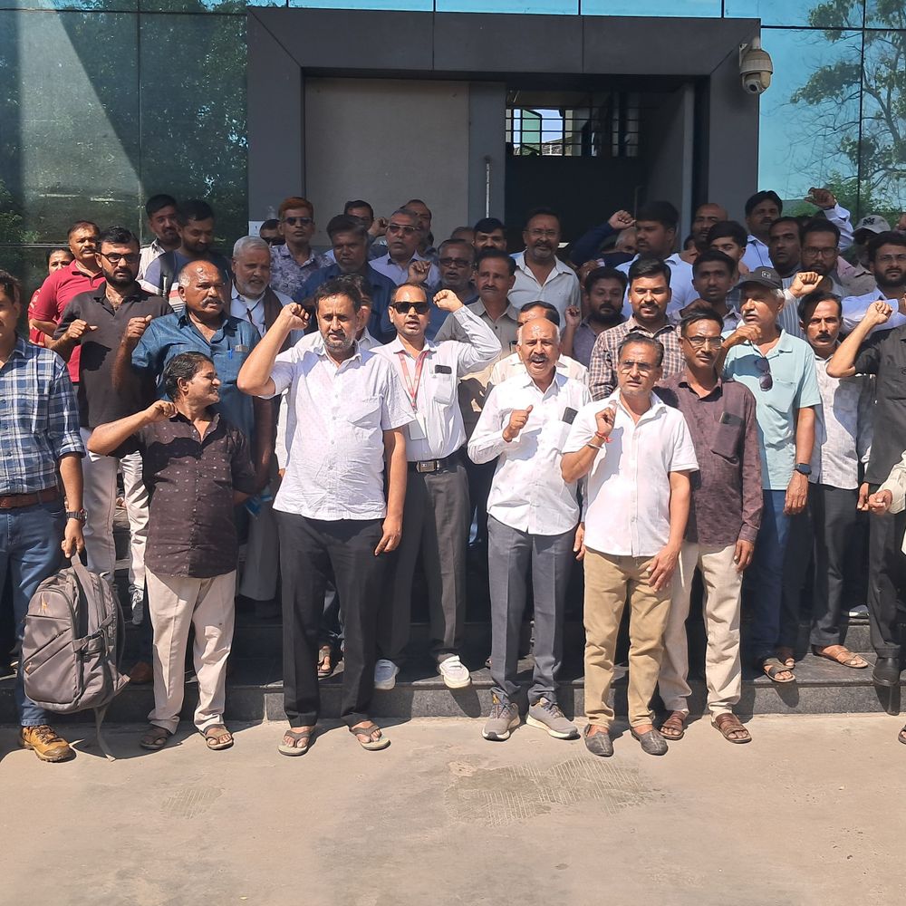 10 હજાર લોકોની ધર્મ પરિવર્તનની ચીમકી:રાજકોટ કલેક્ટર સમક્ષ 450 વર્ષ પૂર્વે મુઘલોનાં તાબે નહીં થયેલાના વંશજો સરકારની ઉપેક્ષાને કારણે OBC લાભથી વંચિત હોવાનો દાવો