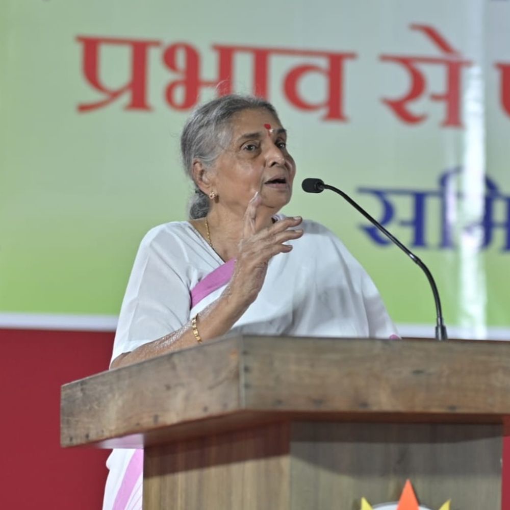 RSS મહિલા શાખા પ્રમુખે કહ્યું—માનસિક નક્સલવાદ ઝેરી વિચારો ધરાવતી ઇકોસિસ્ટમ:આ જનરેશન Zનું બ્રેઇનવૉશ કરે છે; જંતર-મંતર જેવા પ્રદર્શનો યુવાનો અને મહિલાઓને ઉશ્કેરી રહ્યા છે