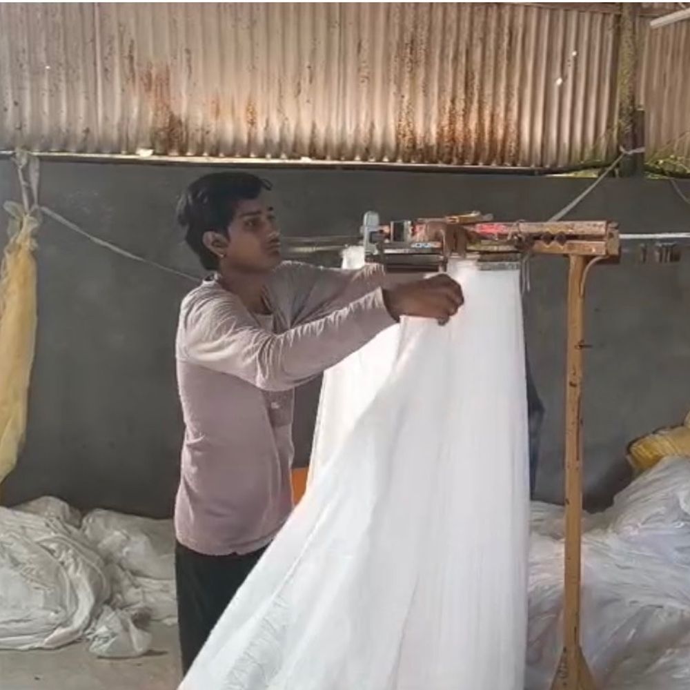 દક્ષિણ ગુજરાતમાં વીજસંકટ!:સાંજે 4થી રાત્રે 12 વાગ્યા સુધી લોડશેડિંગથી ઉદ્યોગકારો લાલઘૂમ, ચેમ્બરે કહ્યું- '26 વર્ષમાં આવો એકતરફી નિર્ણય ક્યારેય નથી જોયો'