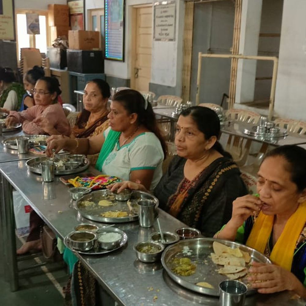 શહેરમાં આયંબિલની ઓળીનો પ્રારંભ જૈન શ્રદ્ધાળુઓ તપ:શ્રીપાલ-મયણા સુંદરીના આદર્શ સાથે આત્મશુદ્ધિ અને સંયમની આરાધના, તા. 26ના પારણાં થશે‎