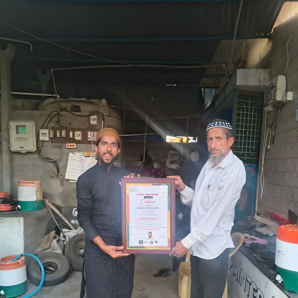 વેજલપુરના સોહેલ જમાલને રાજસ્થાનમાં આઇકોનિક ટીચર એવોર્ડ‎:8 વાર હાર્ટ અટેક, છતાં હિંમત ન હારી પુત્રને શિક્ષક બનાવ્યો