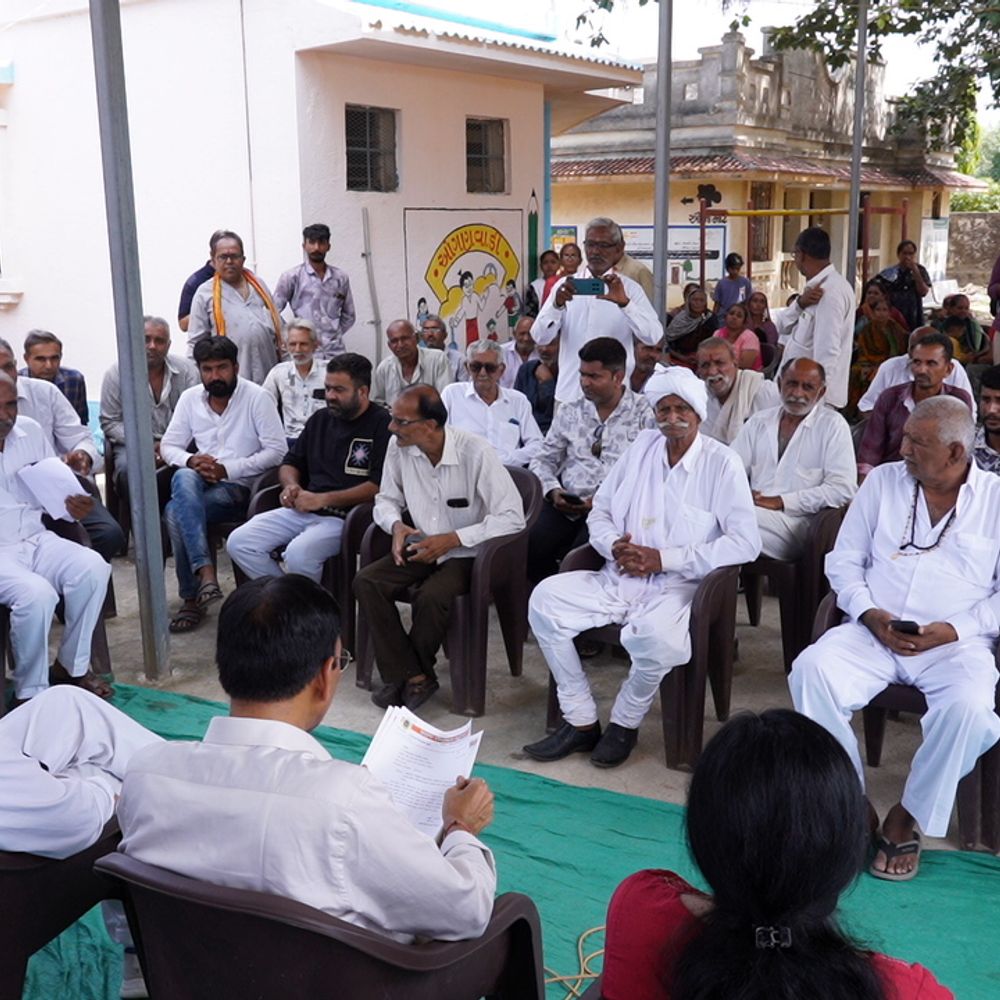 ગ્રામજનો સાથે સંવાદ:બરડાના માલધારીઓને 100 વારનો પ્લોટ અને કુટુંબદીઠ રૂ.15 લાખ સહાય અપાશે: કેન્દ્રીયમંત્રી