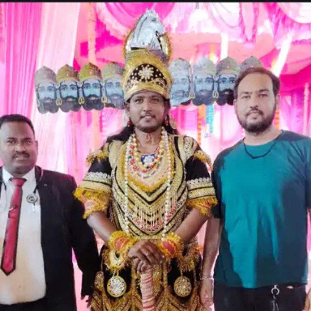 મારી સોસાયટી મારી નવરાત્રિ:નાનાચિલોડાની આત્રેય એલિગન્સ સોસાયટીમાં નવરાત્રી-દશેરાની ઉજવણી, ચેરમેન બઘેલ અખિલેશકુમાર અને કમિટી મેમ્બર્સ દ્વારા કાર્યક્રમનું આયોજન કરાયું