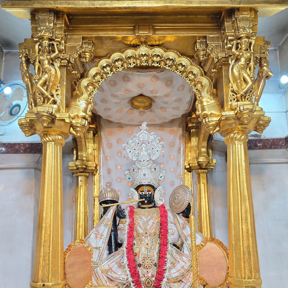શામળાજીમાં રવિવારે રાત્રે 9:15 કલાકથી 11:15 કલાક શરદોત્સવ મનાવાશે:શરદ પૂનમ અને શરદોત્સવને નિમિત્તે ઠાકોરજીના દર્શનના સમયમાં ફેરફાર