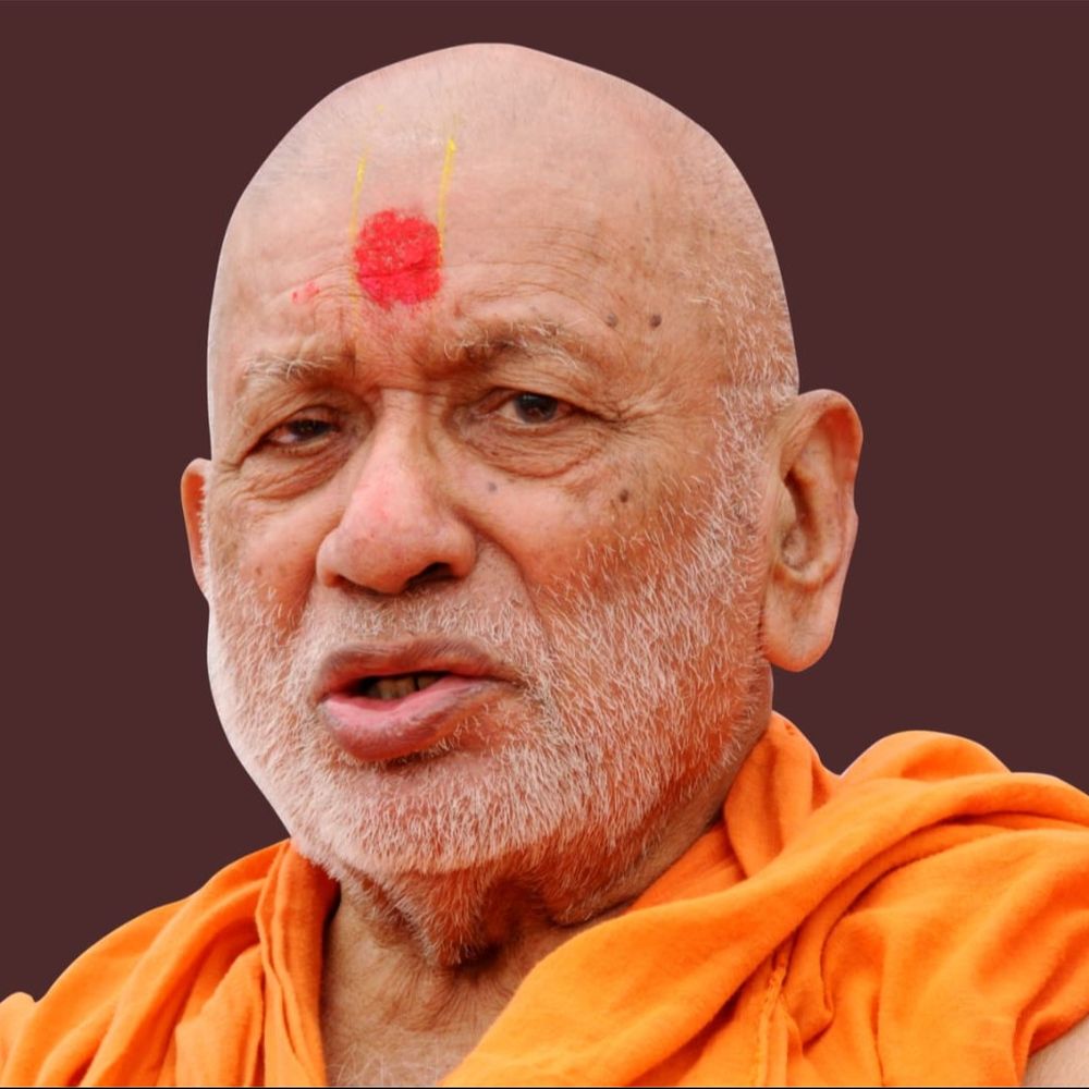 મણિનગર કુમકુમ મંદિરમાં નિઃશુલ્ક નેત્ર નિદાન કેમ્પ યોજાયો:200 દર્દીઓની આંખોની મફત તપાસ કરાઈ, 164ને ચશ્મા અને 40ના મોતિયાના ઓપરેશન થશે
