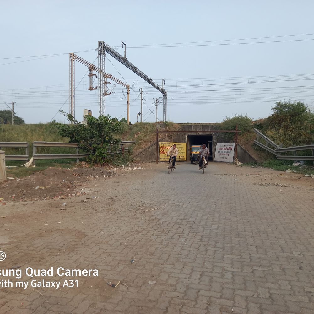 ભાસ્કર એક્સક્લૂઝિવ‎:વલસાડ પાલિકા અન્ડરપાસમાં પાઈપલાઈન નાંખશે હવે વરસાદમાં 54 ટન કચરાનો નિકાલ નહીં અટકે