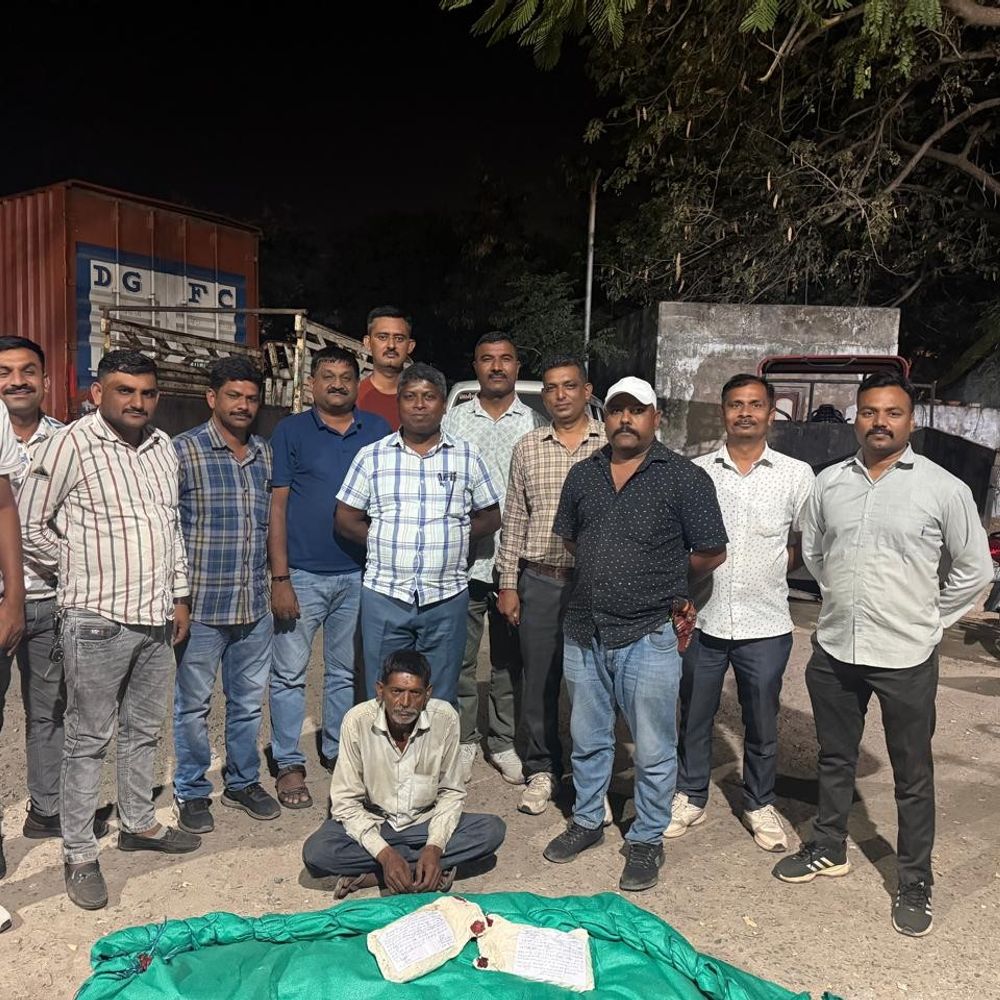 ચોટીલામાં વાડીમાંથી 8 લાખના ગાંજાના છોડ મળ્યા:50 છોડ સાથે એક ખેડૂત ઝડપાયો, SOG સુરેન્દ્રનગરની કાર્યવાહી