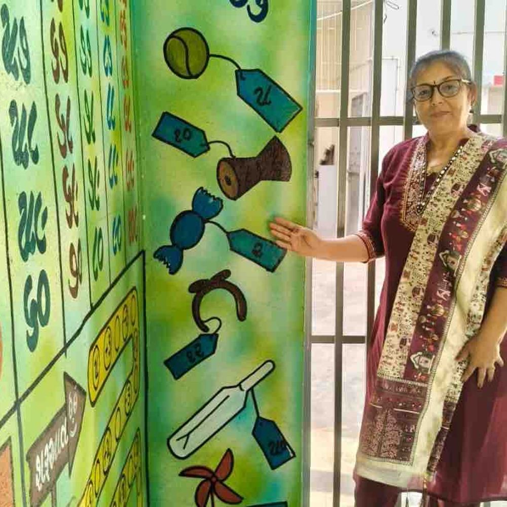 શિક્ષિકાએ પોતાના મહેનતાણામાંથી ખર્ચ કરી શાળામાં બનાવ્યો ‘વાગલેની દુનિયા’ પ્રોજેક્ટ:હરબટીયાળી પ્રાથમિક શાળાના બાળકોને મળશે વાંચન-લેખન-ગણનમાં મદદ